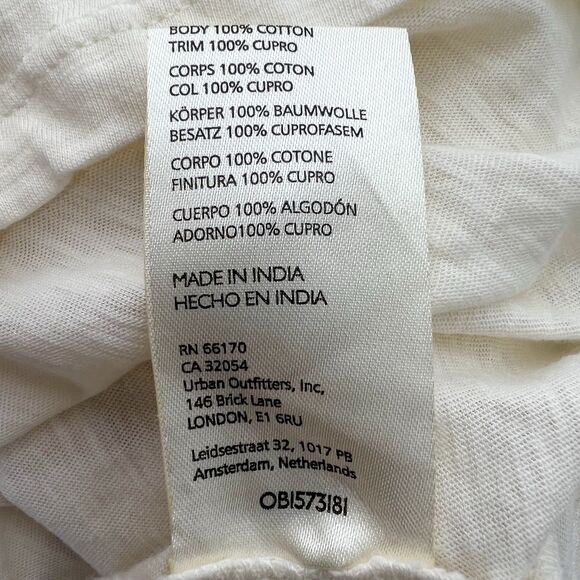 Anthropologie Shirt M Cream Ruffled Classy Sophisticated Whimsical Romantic - Picture 6 of 8